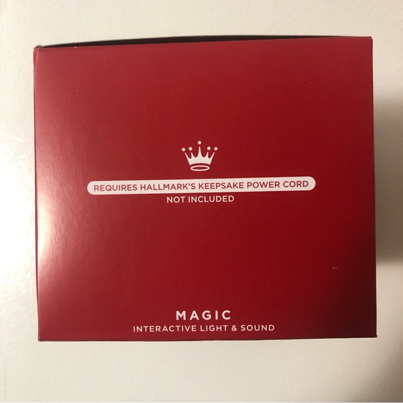 Victor Geist Hallmark Keepsake 2023 Disney Haunted Mansion Ornament NEW IN HAND - Picture 2 of 5